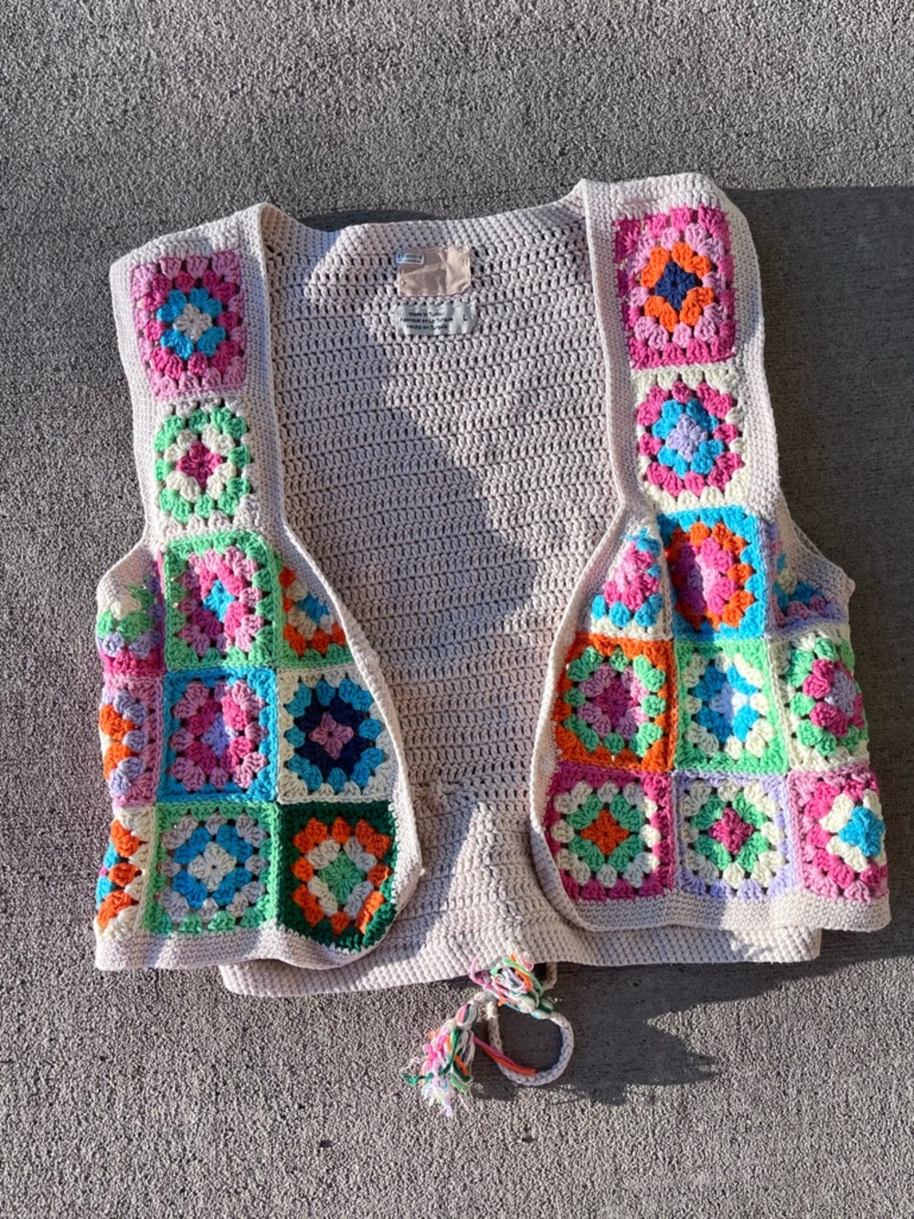 Free people crochet knit granny square multi color sweater vest top tank top - Picture 3 of 4